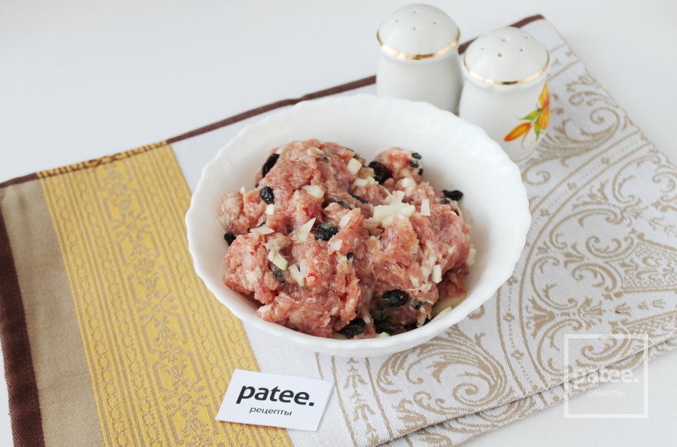 Перцы, фаршированные мясом и изюмом - Шаг 9