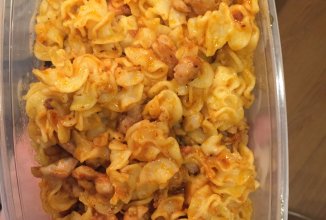 Курица карри с макоронами