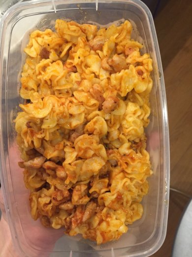 Курица карри с макоронами