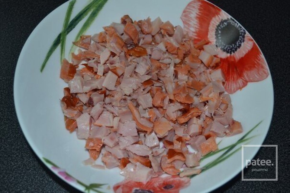 Картофель, фаршированный копченой курицей и овощами под сыром. - Шаг 2