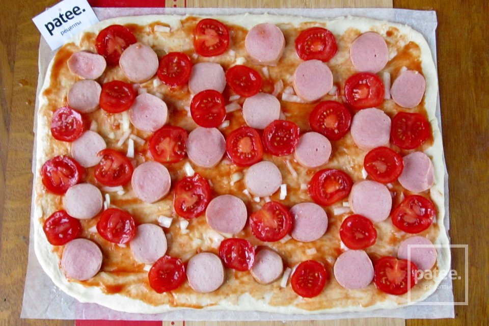 Пицца с сардельками - Шаг 7