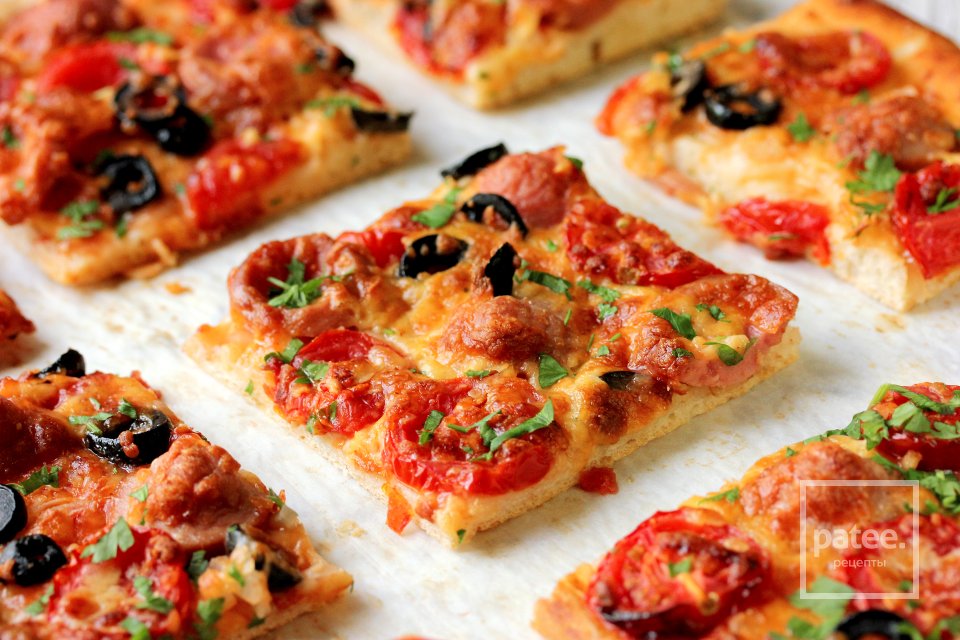 Пицца с сардельками - Шаг 12