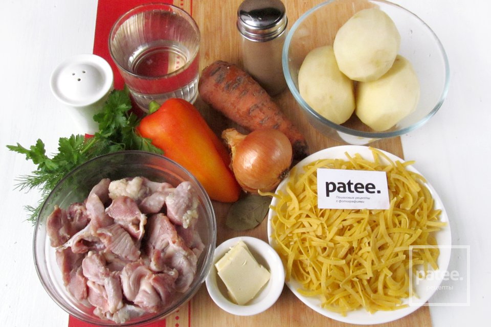 Суп с куриными желудками и яичной лапшой - Шаг 1