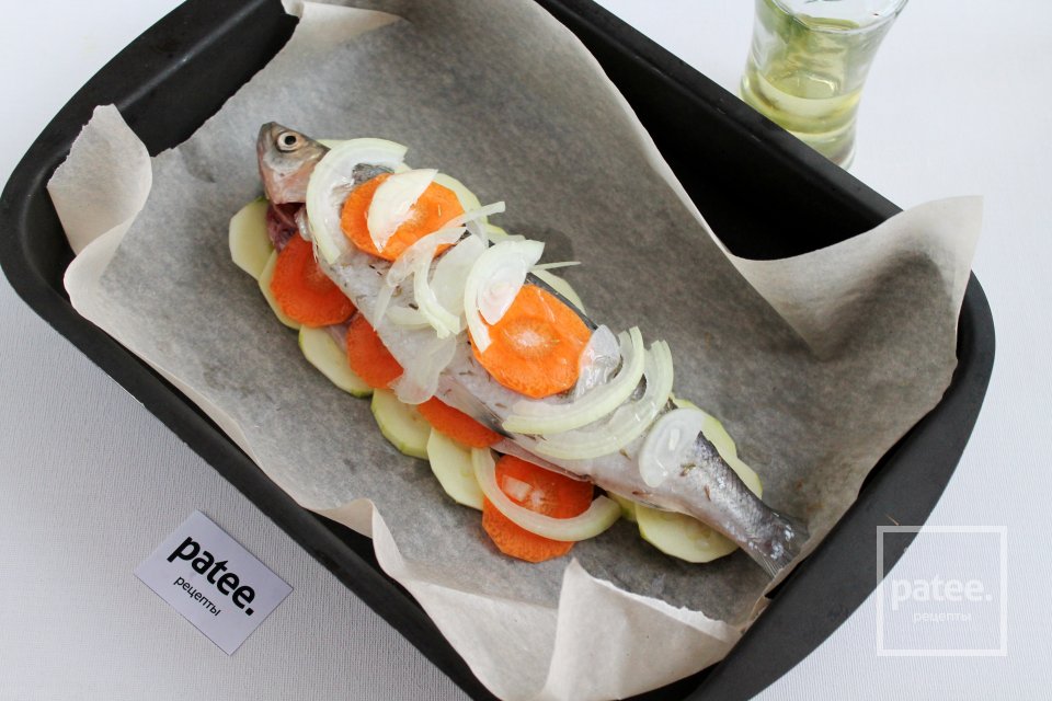 Пелядь с овощами в пергаменте - Шаг 12