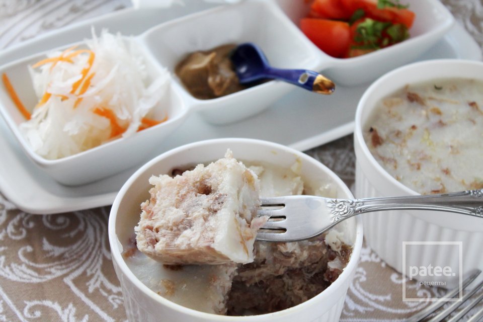 Холодец домашний из свинины и курицы - Шаг 16