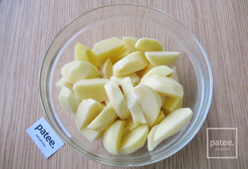 Куриные тефтели с грибами и картофелем в духовке - Шаг 12