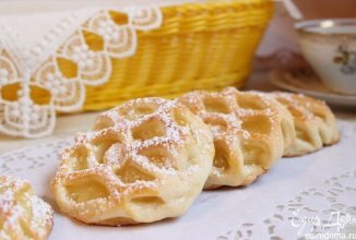 СЛОЙКИ С АНАНАСОМ