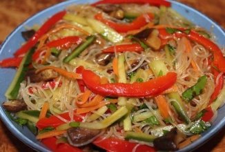 Фунчоза с грибами и овощами