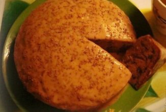 Выпечка в мультиварке. ореховый пирог со сгущенкой.