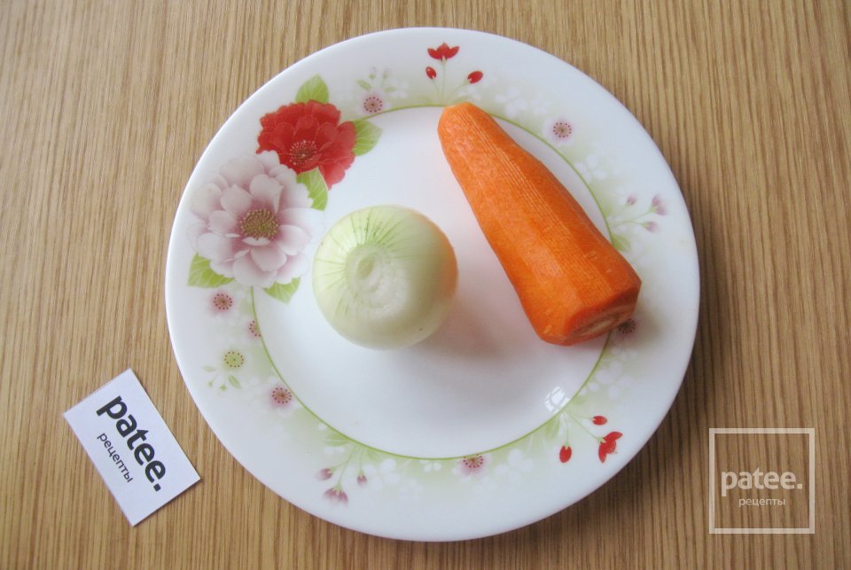 Новогодний салат с куриной печенью "Шарик на елку" - Шаг 2