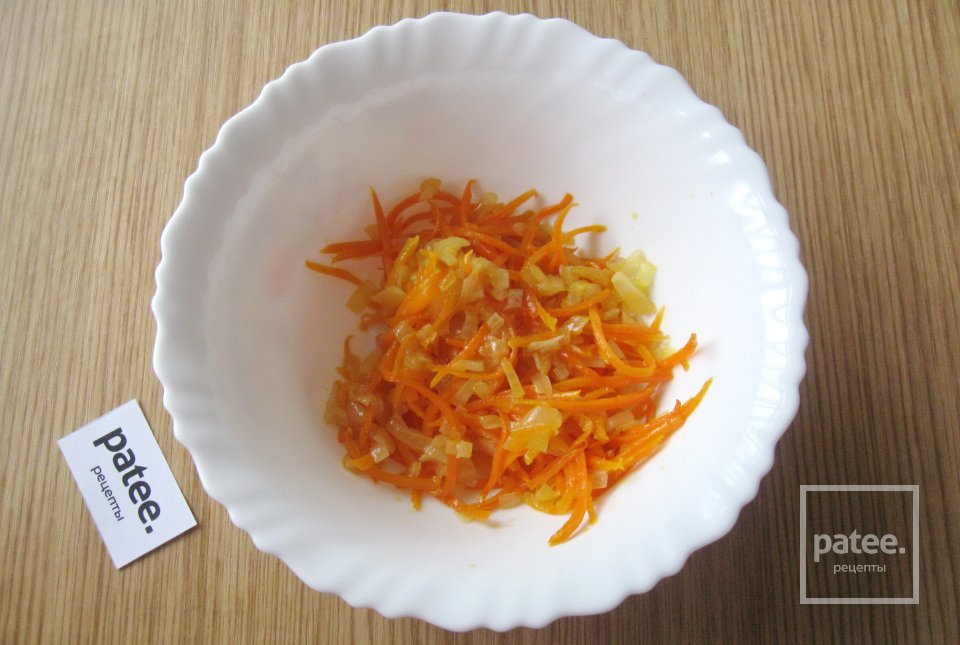 Новогодний салат с куриной печенью "Шарик на елку" - Шаг 8