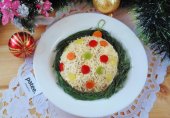 Новогодний салат с куриной печенью "Шарик на елку"