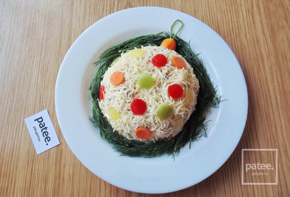 Новогодний салат с куриной печенью "Шарик на елку" - Шаг 15