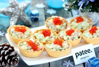 Салат в тарталетках "Новогодняя рыбка"