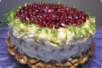 САЛАТ "КРАСНАЯ ШАПОЧКА"