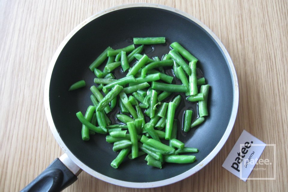 Куриные зразы с зеленой фасолью - Шаг 2