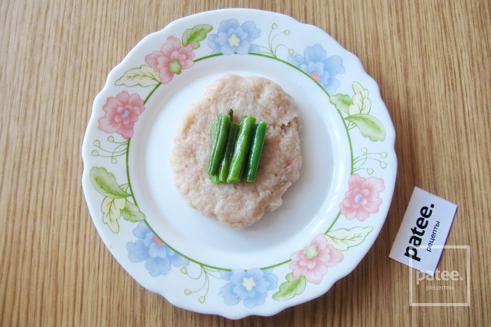 Куриные зразы с зеленой фасолью - Шаг 10