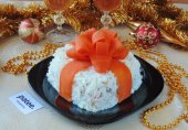 Салат "Новогодний подарок"