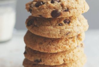 Печенье с шоколадной крошкой