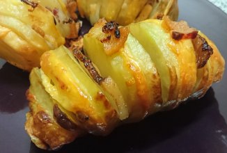 Запеченный с салом картофель