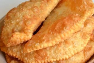 Чебуреки "вилкой".