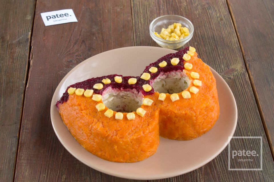 Новогодний салат "Маска" - Шаг 10