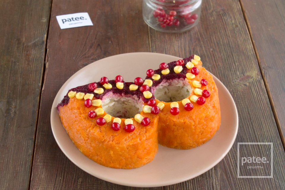 Новогодний салат "Маска" - Шаг 11