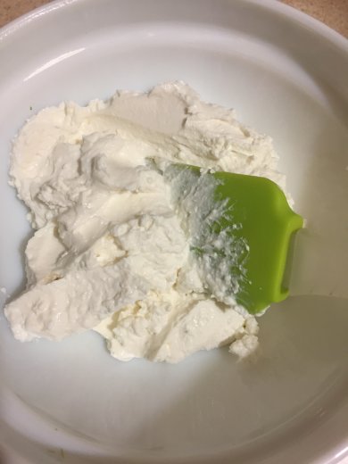 ПП Глазированные сырки с ягодной начинкой - Шаг 1