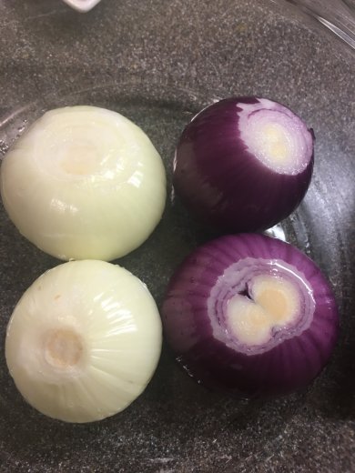 "Чиполлино" маринованный в гранате лучок - Шаг 1