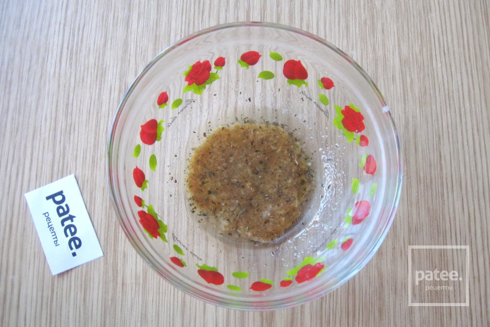 Антрекот из свинины в имбирно-медовом маринаде - Шаг 8