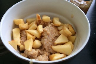 Полтавка с яблоками в мультиварке