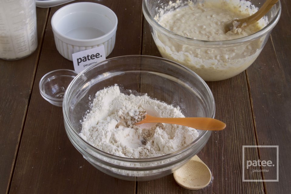 Сливовый пирог на топленом масле - Шаг 7