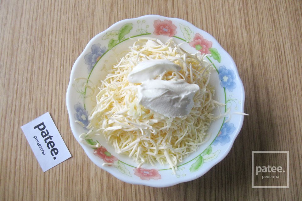 Салат с копченой курицей и сырными шариками - Шаг 14