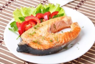 Рыбные стейки в фольге: можно даже на ночь!