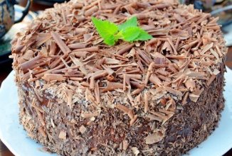 Шоколадно-вишневый торт-мусс.