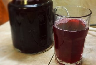 Компот из замороженной черной смородины