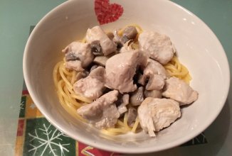 Паста в азиатском стиле Том Ям