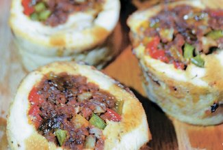 Рулет из индейки по - перуански .