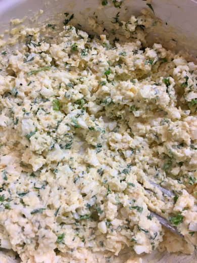 "Мамина" закуска из свежих томатов и сыра с чесноком. - Шаг 1