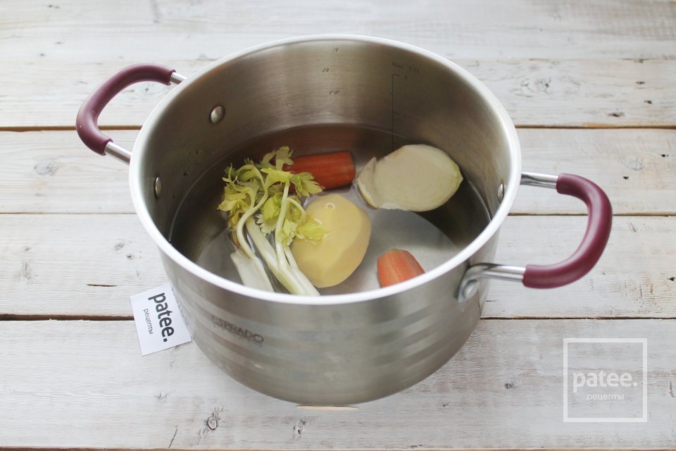 Щи с пекинской капустой и фрикадельками - Шаг 5