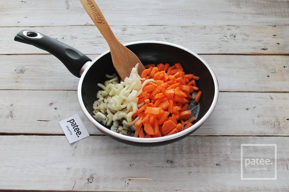 Щи с пекинской капустой и фрикадельками - Шаг 11