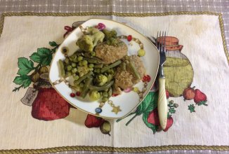 Котлеты на пару с овощами