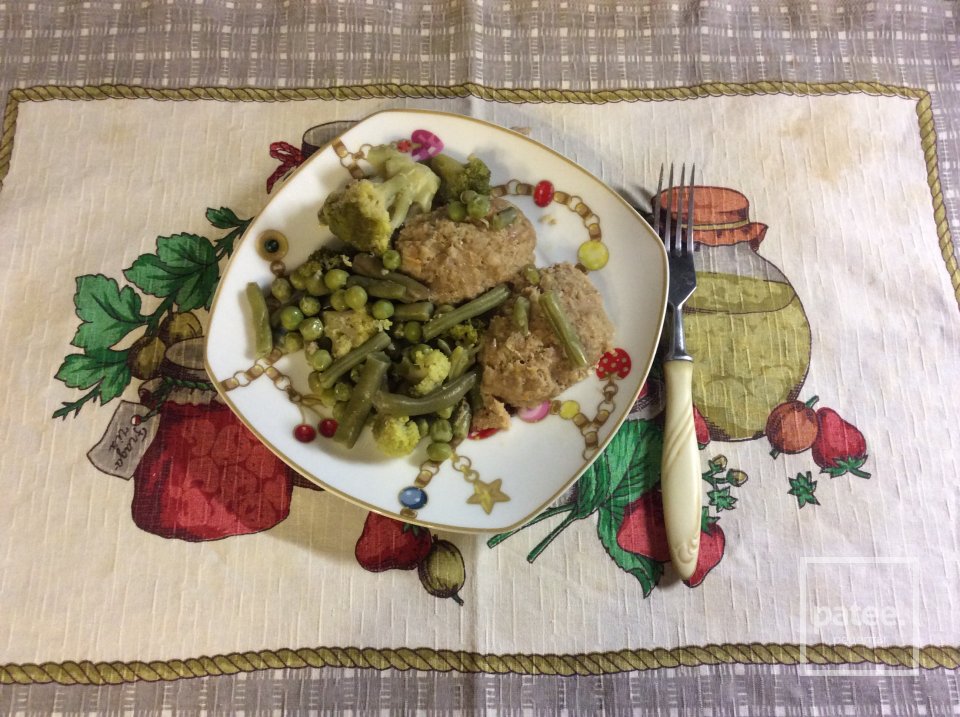 Котлеты на пару с овощами - Шаг 6