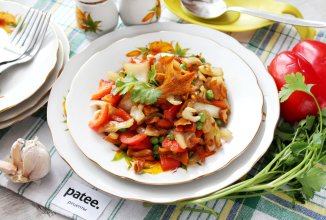 Рагу овощное с лисичками