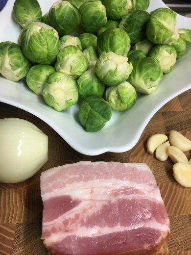 "Мадмуазель Брюссель" брюссельская капуста с беконом на скорую руку. - Шаг 1