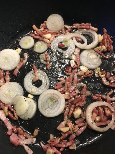 "Мадмуазель Брюссель" брюссельская капуста с беконом на скорую руку. - Шаг 4