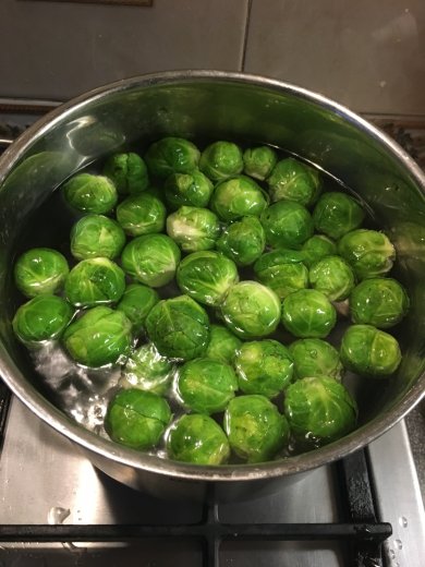 "Мадмуазель Брюссель" брюссельская капуста с беконом на скорую руку. - Шаг 5