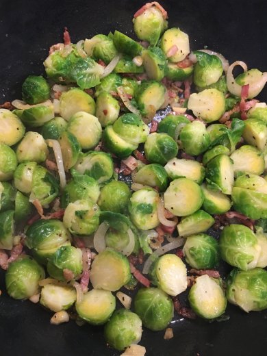 "Мадмуазель Брюссель" брюссельская капуста с беконом на скорую руку. - Шаг 6