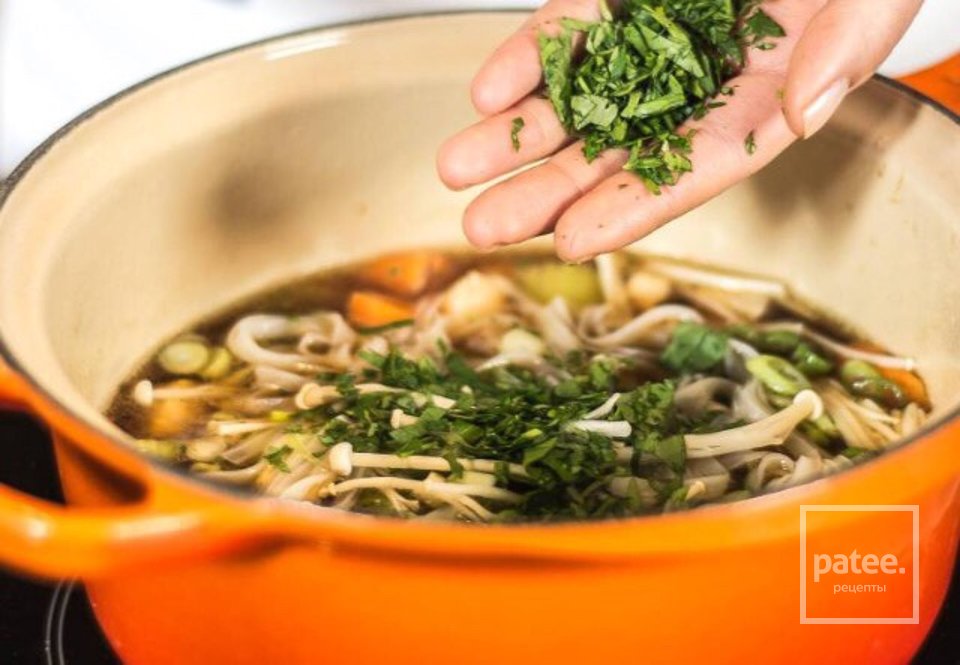 Тайский куриный суп с лапшой - Шаг 7