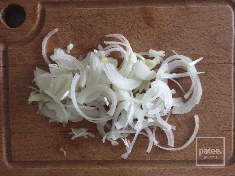 Салат деревенский со свеклой - Шаг 1